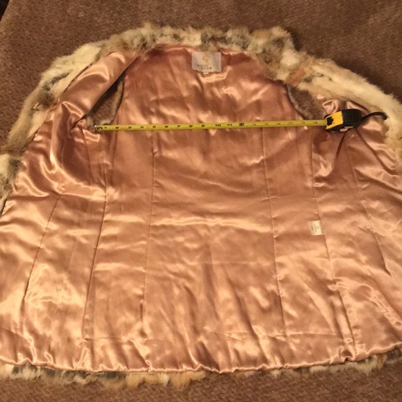 100% Real Fur Rabbit Vest Size S/M White Brown Silk Polyester Inside. Hip length - Picture 10 of 15